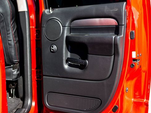 Used 2005 Dodge Ram 1500 Truck 2WD Quad Cab image 22