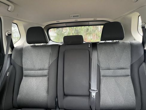 Used 2025 Nissan Rogue SV AWD/4WD image 32