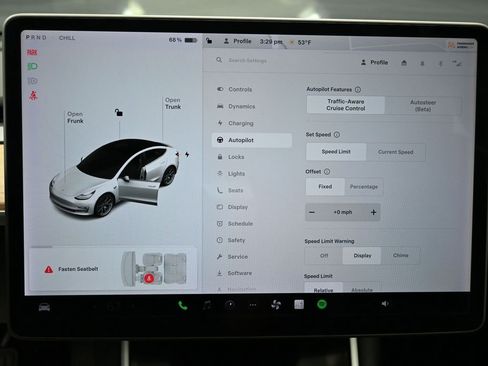 Used 2018 Tesla Model 3 Long Range image 25