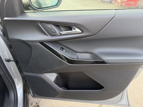 New 2026 Chevrolet Equinox LT image 7