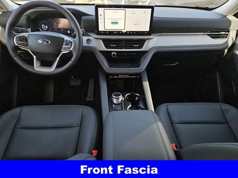New 2025 Ford Explorer Active w/ Active Comfort Package image 5