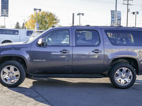 Used 2011 GMC Yukon XL SLT AWD/4WD image 7