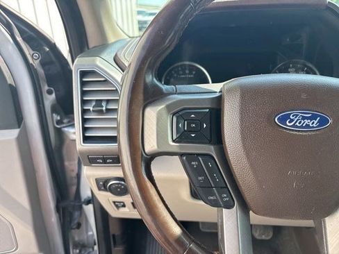 Used 2019 Ford F150 Limited AWD/4WD image 17
