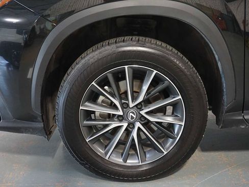 Used 2025 Lexus NX 250 FWD image 21