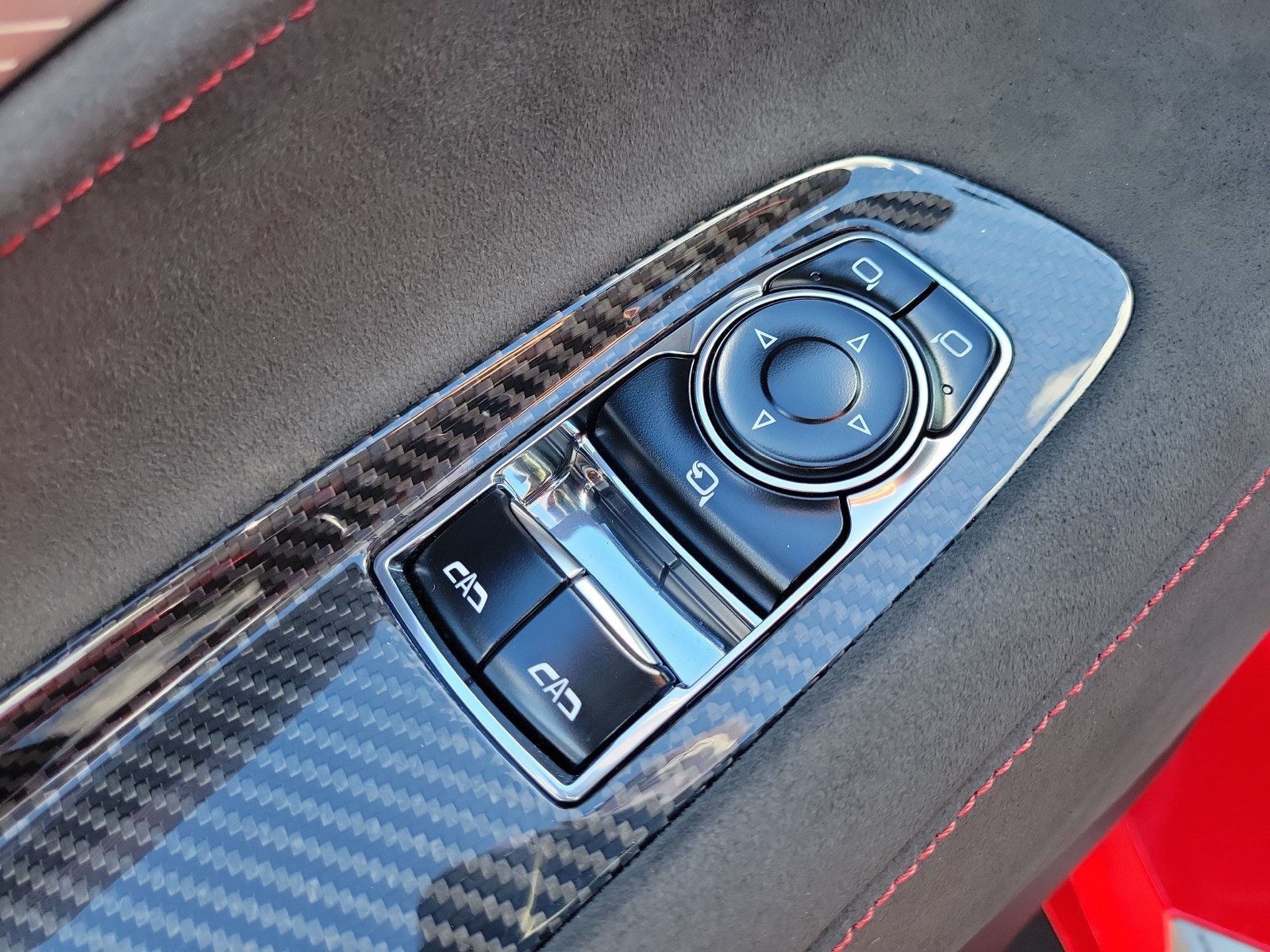 Used 2020 Chevrolet Corvette Stingray Premium Cpe w/ 3LT Preferred Equipment Group RWD image 8
