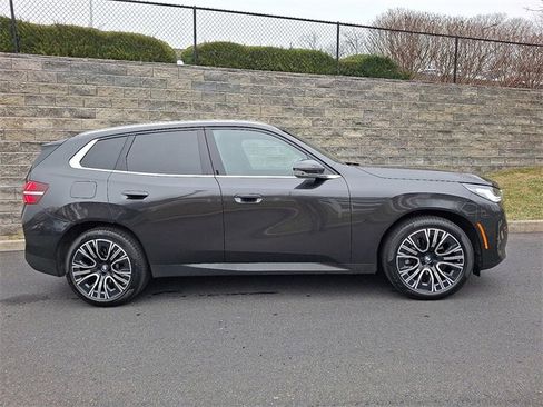 Used 2025 BMW X3 xDrive30i w/ Premium Package image 7