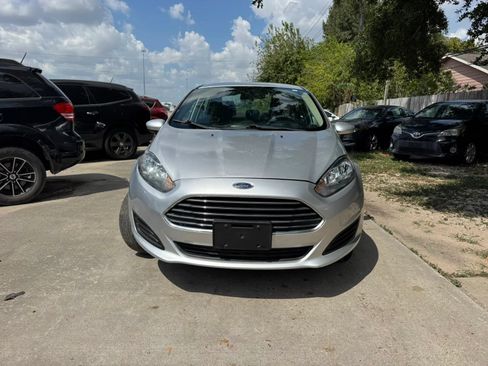 Used 2019 Ford Fiesta S FWD image 3