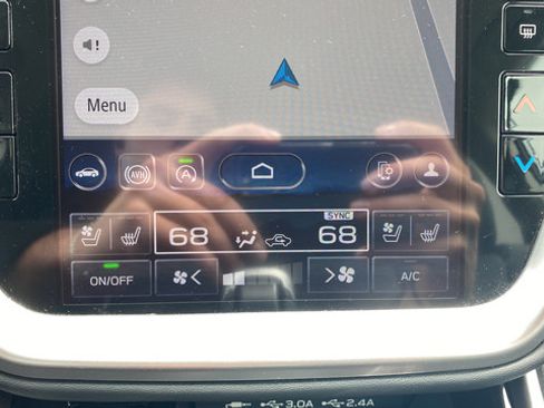Used 2023 Subaru Outback Touring AWD/4WD image 18