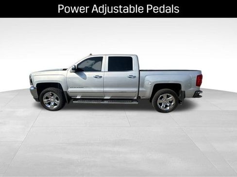 Used 2018 Chevrolet Silverado 1500 LTZ w/ Sport Package image 17