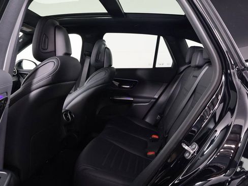 New 2026 Mercedes-Benz GLC 300 image 6