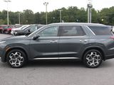 Used 2022 Hyundai Palisade Calligraphy w/ Winter Package image 4