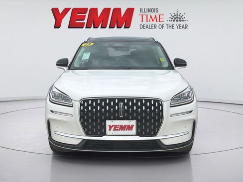 Used 2023 Lincoln Corsair Reserve w/ Equipment Group 201A AWD/4WD image 7