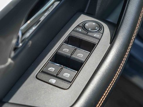 New 2025 MAZDA CX-70 Plug-In Hybrid w/ Premium Pkg image 23