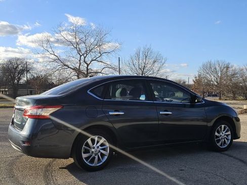 Used 2014 Nissan Sentra SV w/ SV Driver Package FWD image 4