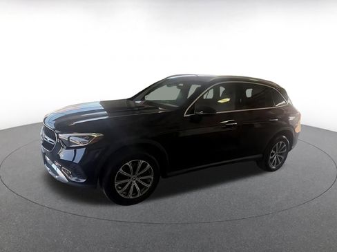 Used 2024 Mercedes-Benz GLC 300 image 7