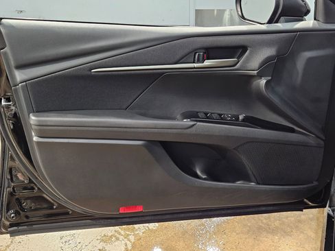 Used 2025 Toyota Camry LE FWD image 20