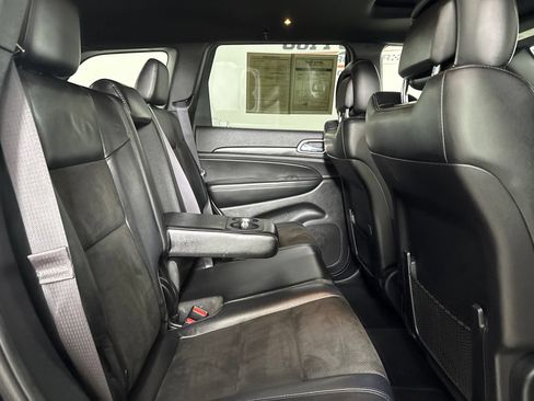 Used 2020 Jeep Grand Cherokee Altitude AWD/4WD image 29