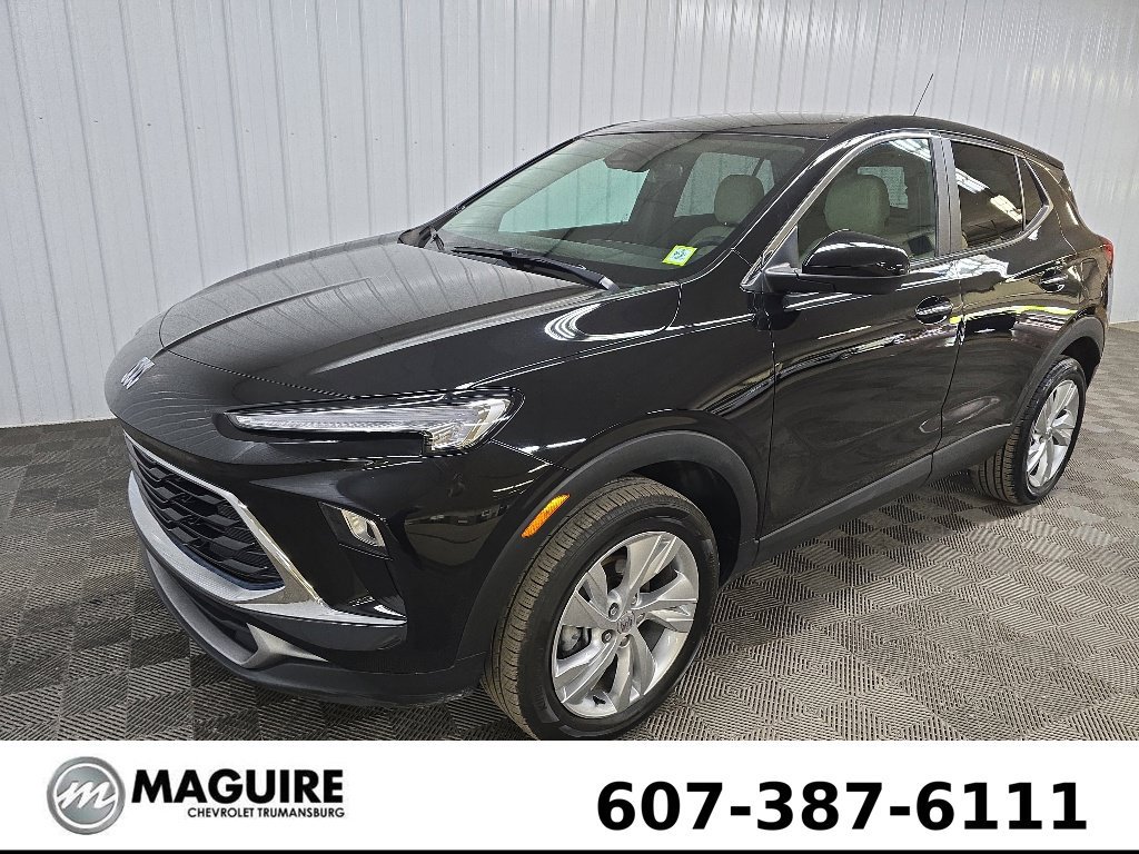 Used 2024 Buick Encore GX Preferred AWD/4WD image 8