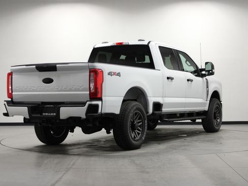 Used 2024 Ford F250 XLT image 4
