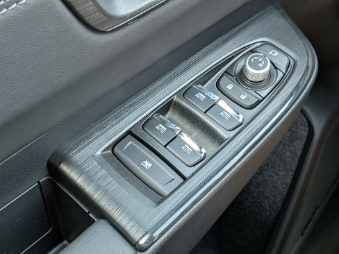New 2026 Subaru Outback Touring AWD/4WD image 21