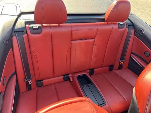 Used 2019 BMW M4 Convertible w/ Competition Package RWD image 18