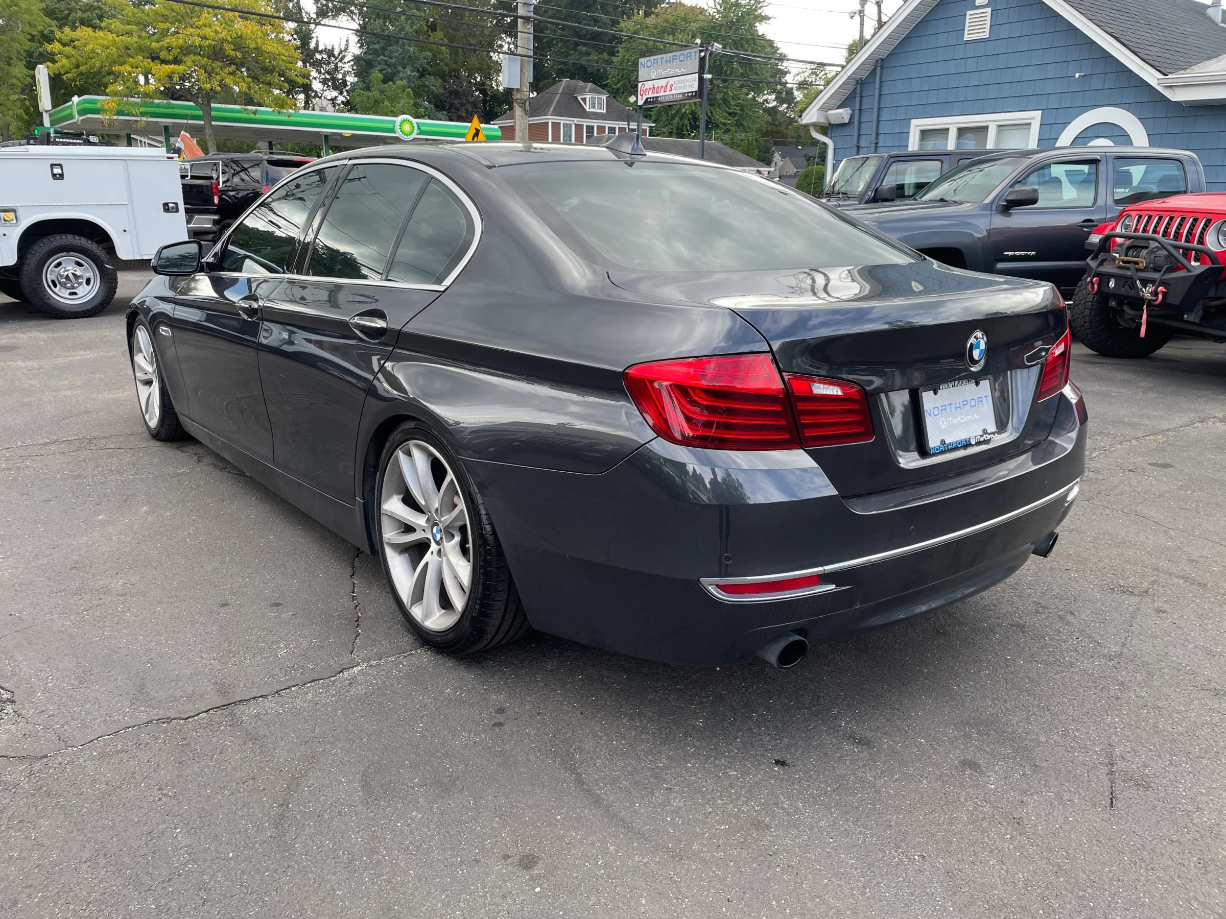 Used 2014 BMW 535i xDrive Sedan AWD/4WD image 3