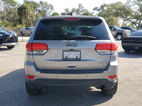 Used 2017 Jeep Grand Cherokee Laredo w/ Quick Order Package 2BE image 5