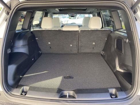 New 2026 Jeep Cherokee Overland AWD/4WD image 9