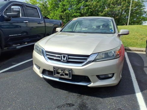 Used 2014 Honda Accord EX image 5