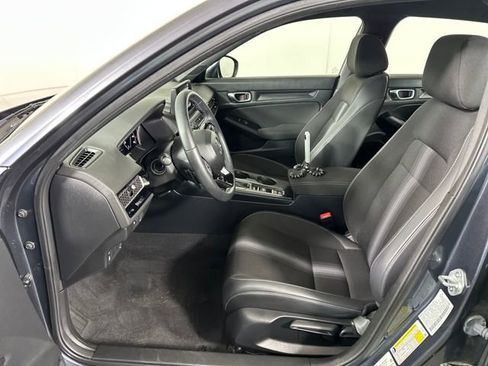 Used 2024 Honda Civic Sport image 11
