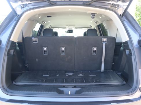 Used 2025 Honda Pilot EX-L image 31
