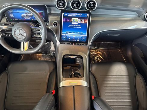 Certified 2024 Mercedes-Benz GLC 300 image 15