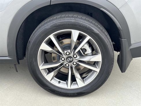 Certified 2025 INFINITI QX60 Luxe image 7