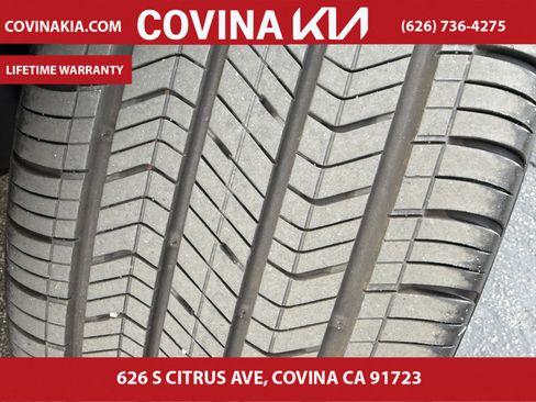 Certified 2025 Kia K4 EX image 30