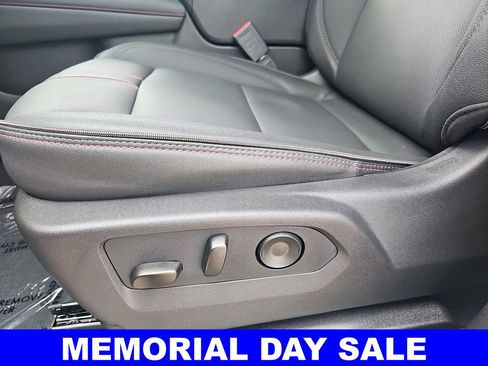 New 2026 Chevrolet Tahoe RST w/ RST Performance Edition AWD/4WD image 31
