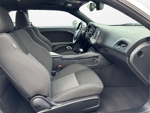 Used 2023 Dodge Challenger GT image 15