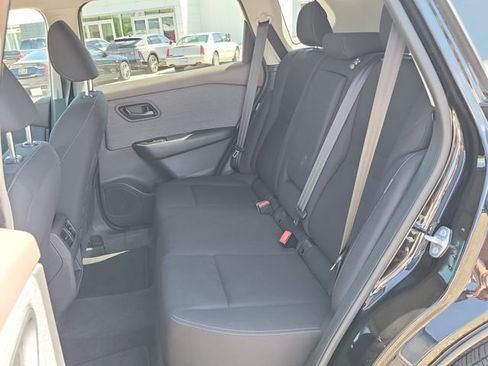 Used 2023 Nissan Rogue FWD image 21