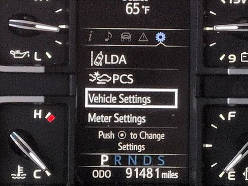Used 2020 Toyota Tundra SR5 w/ SR5 Upgrade Package AWD/4WD image 10