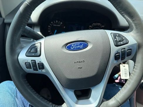 Used 2013 Ford Edge SEL FWD image 23