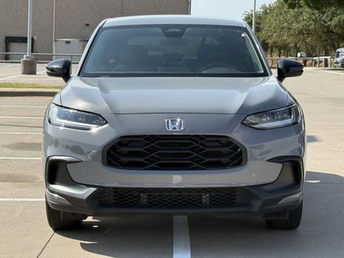 Used 2025 Honda HR-V Sport image 8