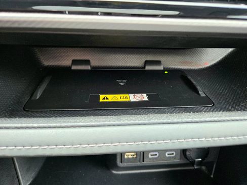 Used 2023 Toyota Highlander Platinum image 38