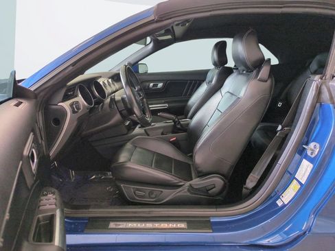 Used 2022 Ford Mustang Premium RWD image 20