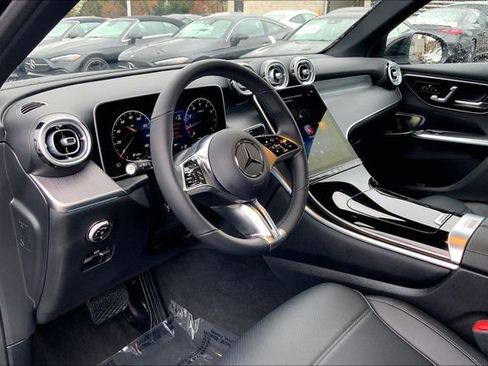 Used 2026 Mercedes-Benz GLC 300 4MATIC image 13