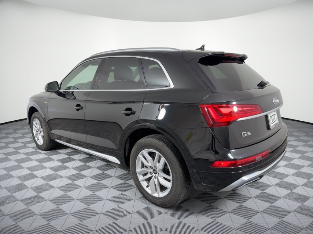 Certified 2024 Audi Q5 2.0T Premium AWD/4WD image 3