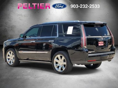 Used 2015 Cadillac Escalade Premium AWD/4WD image 7