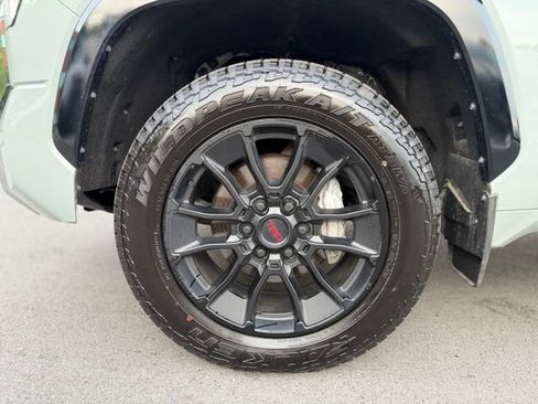 Used 2026 Toyota Tundra 1794 Edition w/ TRD Off-Road Package AWD/4WD image 28