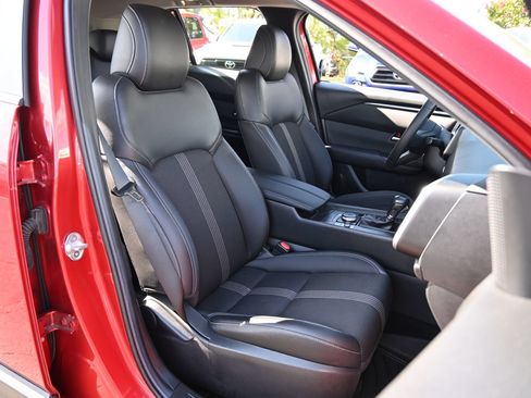 Used 2024 MAZDA CX-50 AWD 2.5 S w/ Premium Package image 26