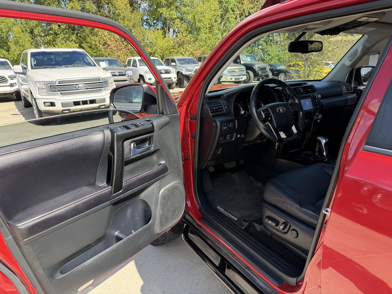 Used 2017 Toyota 4Runner TRD Pro AWD/4WD image 10
