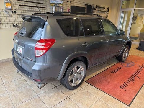 Used 2009 Toyota RAV4 Sport image 5