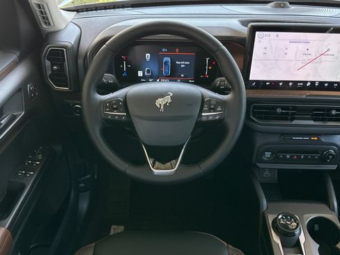 New 2026 Ford Bronco Sport Outer Banks w/ Outer Banks Tech Package+ AWD/4WD image 14
